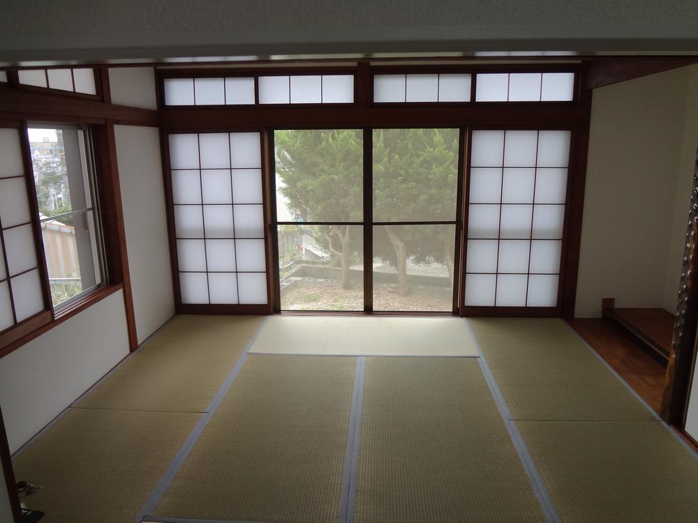 Non-living room. Japanese-style room Sunny Your preview immediately possible! 