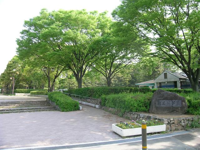 park. 100m to Inagawa park
