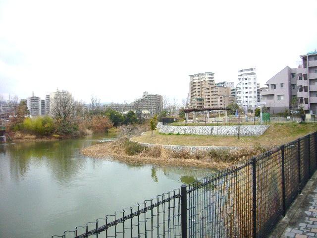 park. 400m until Hanetakachi park