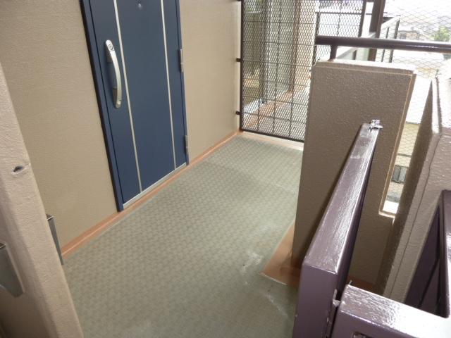 Other. Entrance porch