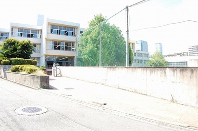 Primary school. Nitta up to elementary school (elementary school) 500m