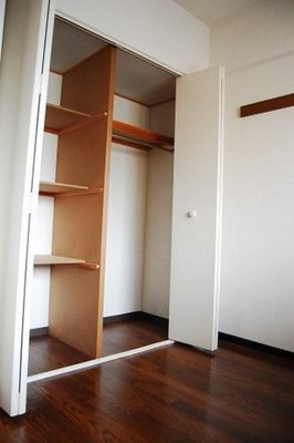 Living and room. In closet that were considered in order for you to put a lot of baggage