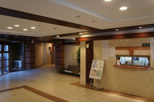 Entrance. Common areas