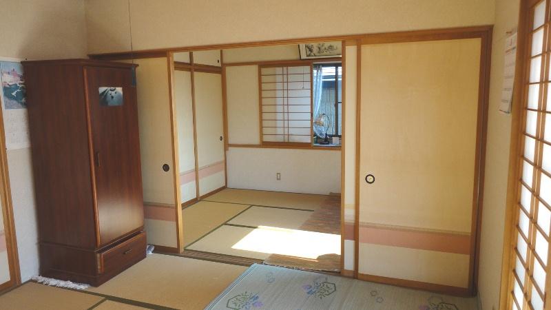 Non-living room. Second floor Japanese-style room (5 quires) 