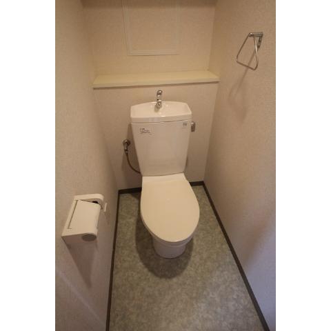 Toilet