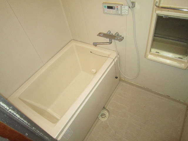 Bath. With add cook function