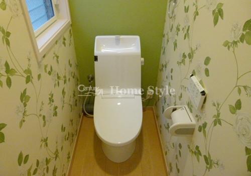 Toilet. 2 places