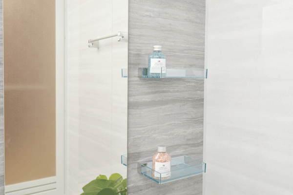 Bathing-wash room.  [Bathroom storage rack] Shampoo and Conditioner, Body soap, etc., Is a storage rack that small items in the bathroom can be neat clean organized (same specifications)