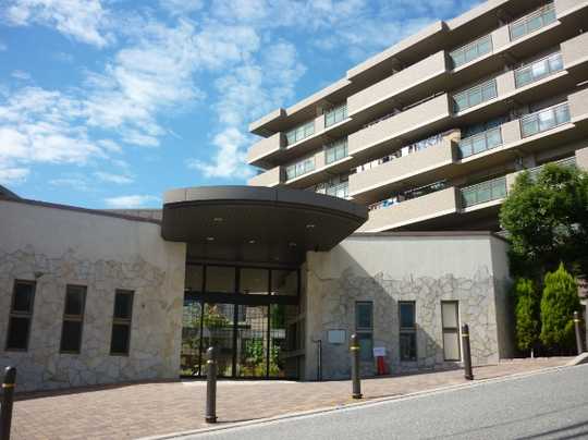 Local appearance photo. It is a photograph of the entrance.