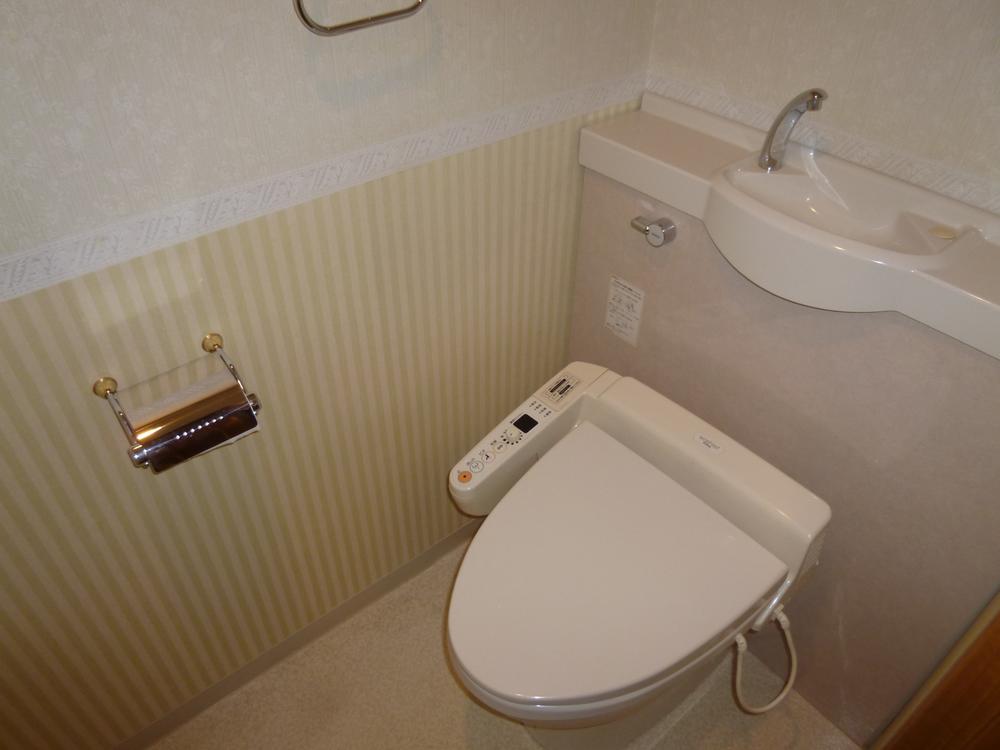 Toilet. Room (August 2013) Shooting