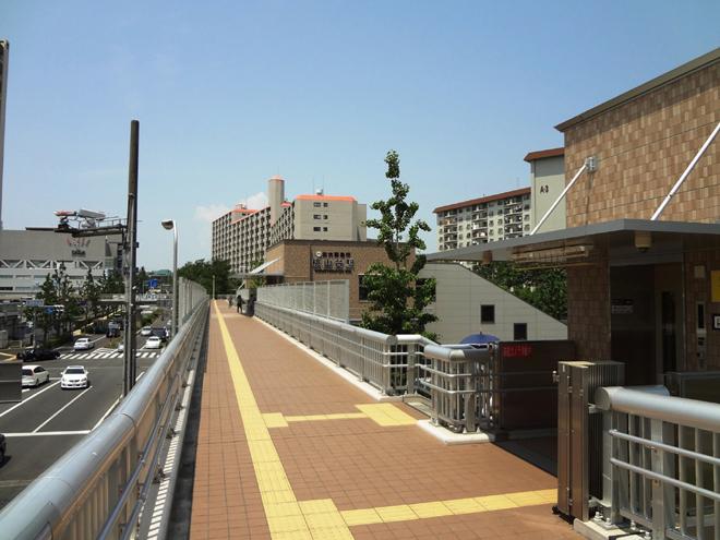 station. 640m until Momoyamadai Station