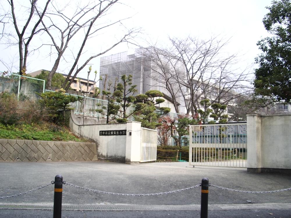 Primary school. Higashiizumigaoka until elementary school 1280m