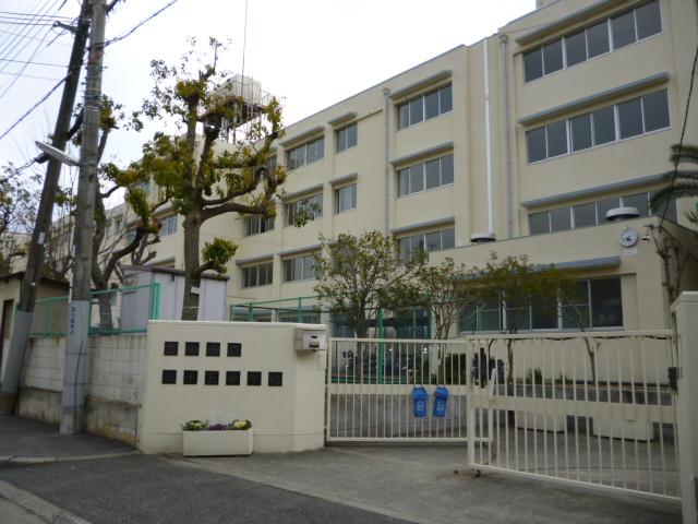 Junior high school. Article 1200m up to five junior high school