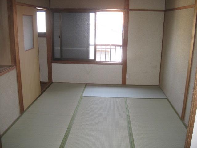 Other room space. Second floor Japanese-style room