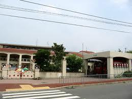 kindergarten ・ Nursery. Toyonaka 976m to kindergarten