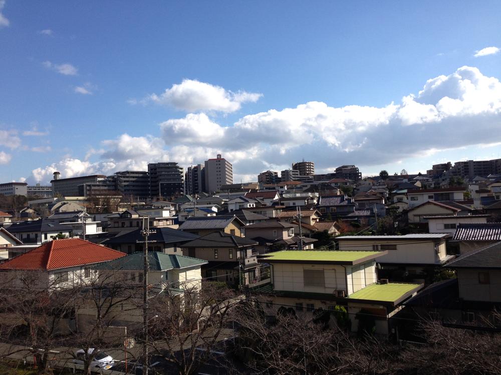 View photos from the dwelling unit. Luxurious space where rooftops of Toyonaka overlooking!