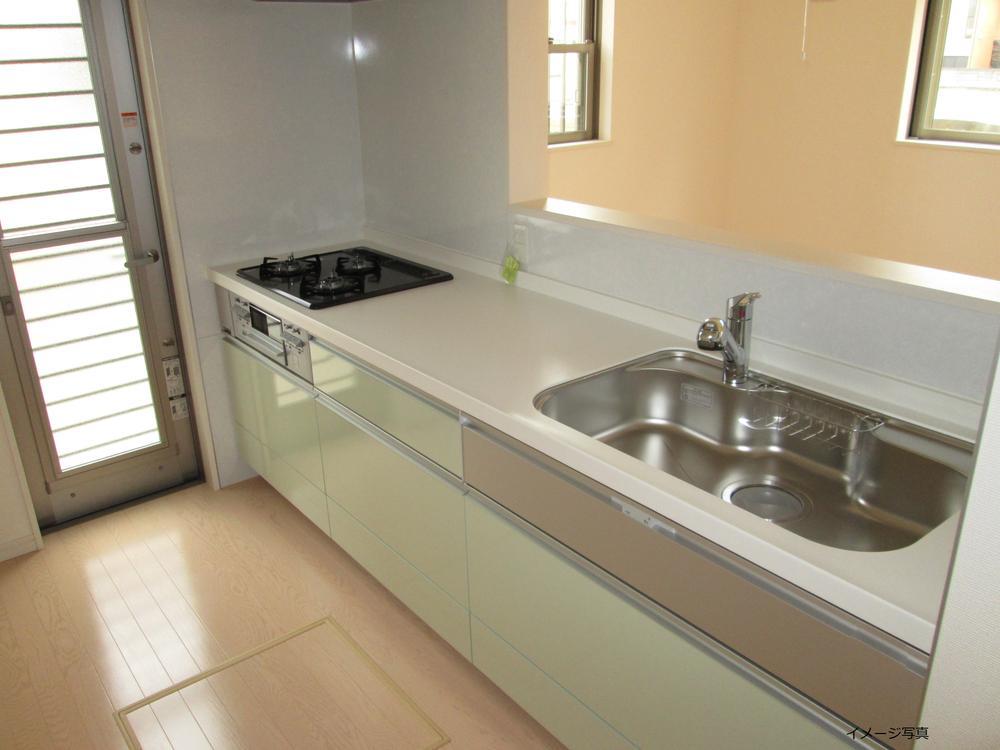 Same specifications photo (kitchen). ● The color is different.