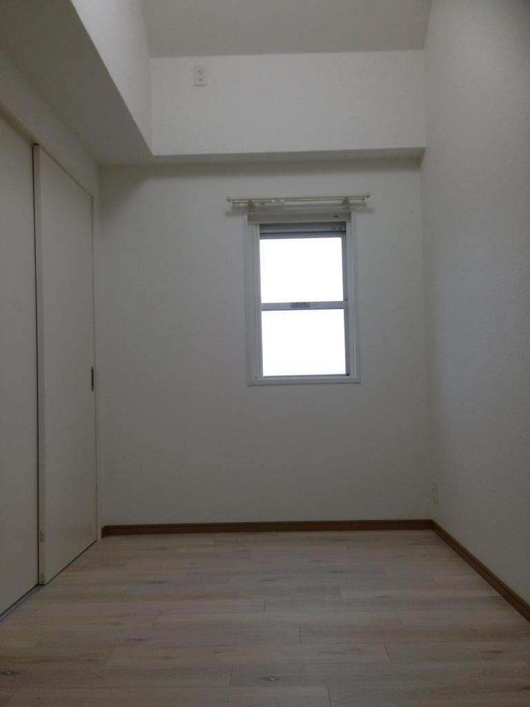 Non-living room
