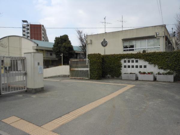 Junior high school. Article 400m up to four junior high school