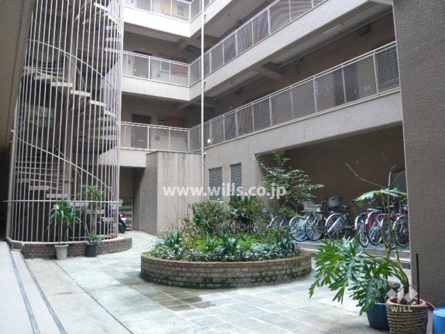 Other common areas. Mansion center has become the missing wipe.