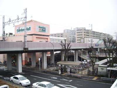 station. Hankyu Senri Line 1000m to "Minamisenri"