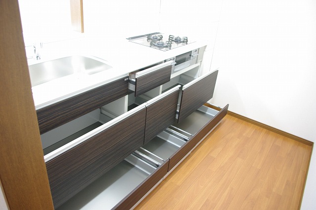 Kitchen. Convenient sliding storage