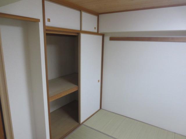 Non-living room. Japanese style room