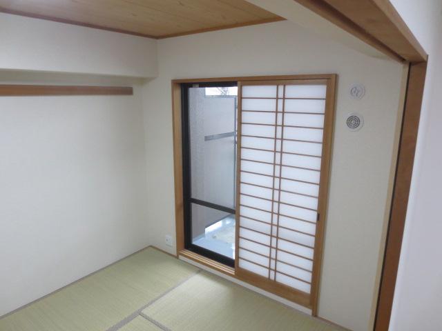 Non-living room. Japanese style room