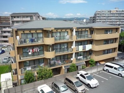 Building appearance. All houses are bright apartment sunny on the south-facing