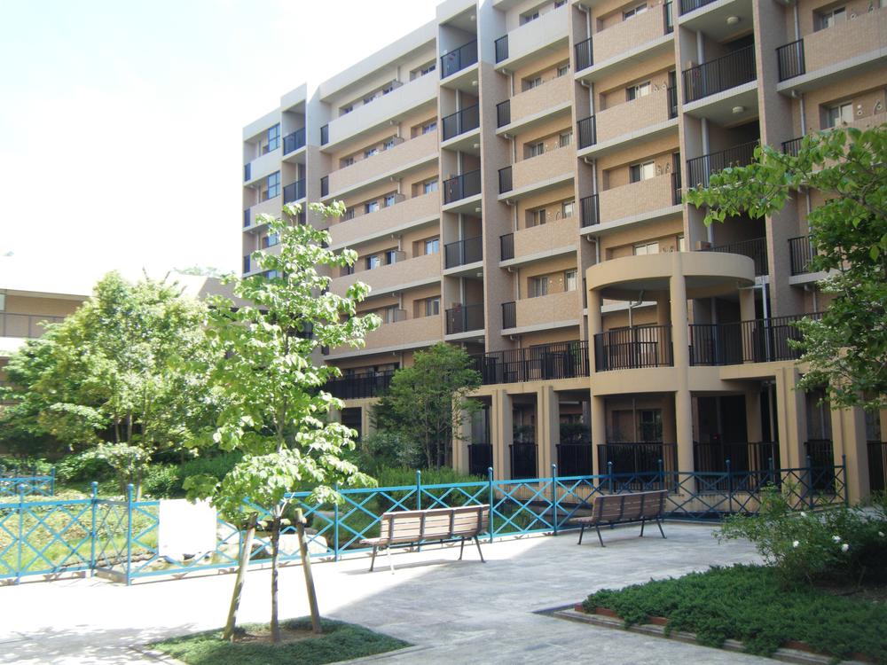 Local appearance photo. View from the site (July 2013) Shooting