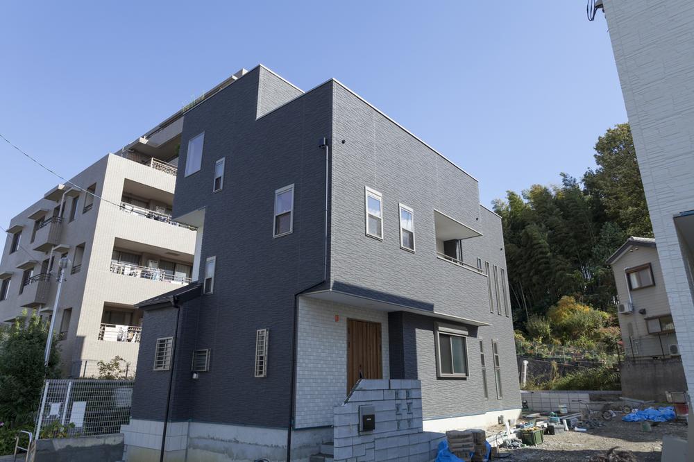 Local appearance photo. Local appearance photo Simple yet timeless design. You to be a joy to set up a house in Hokusetsu ・  ・  ・ .
