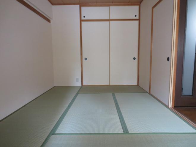 Non-living room. Japanese style room