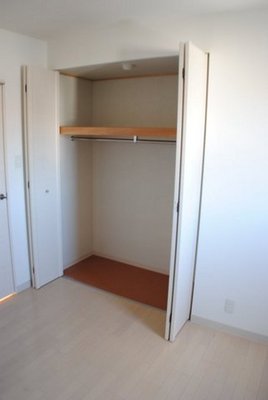 Other. Western-style closet