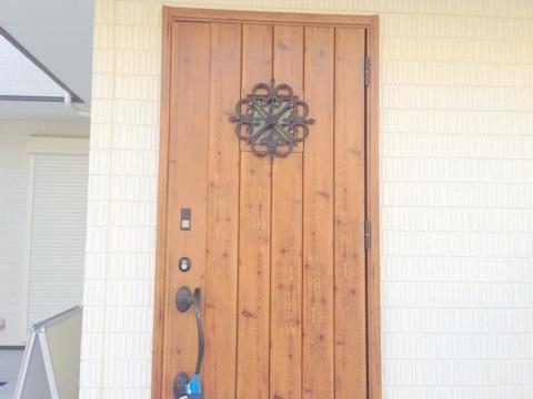 Entrance. It is fashionable because the entrance door has a chic color as the keynote.