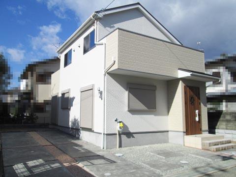 Local appearance photo. Local (12 May 2013) Shooting