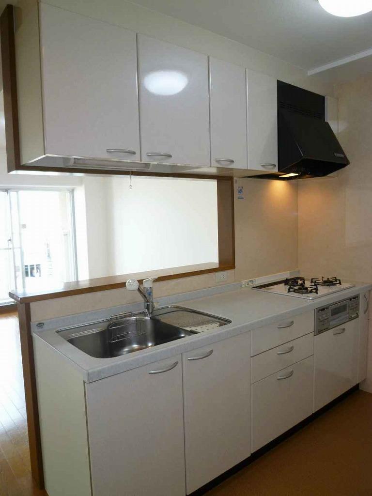 Kitchen. Unified system kitchen in white