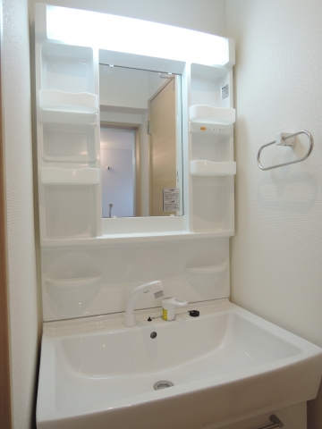 Washroom.  ☆ Shampoo dresser ☆ 