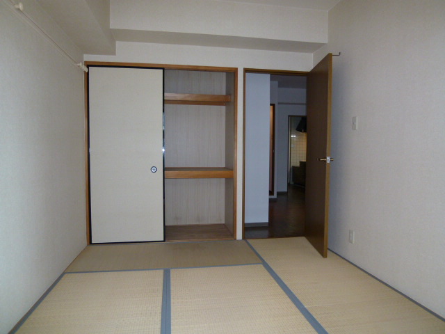 Other room space