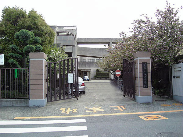 Junior high school. 706m until Yao TatsuNaru method junior high school (junior high school)