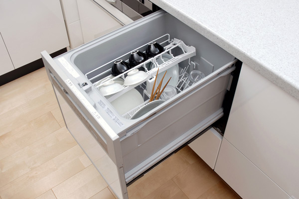Kitchen.  [Slide-type dishwasher] Efficiently, Standard equipped with a dishwasher I'll wash a lot of dishes. Also it has excellent water-saving effect. It is possible and out of in a comfortable position for the slide-type (same specifications)