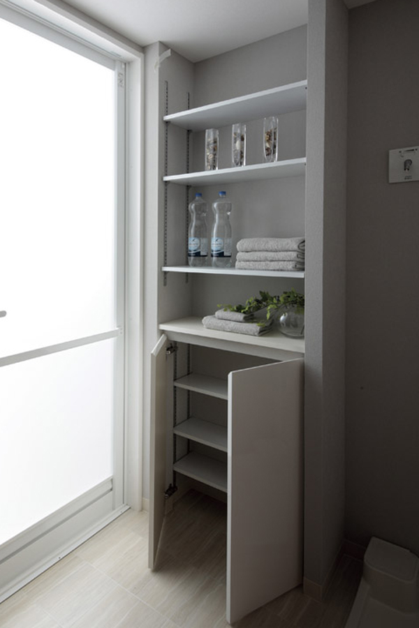 Bathing-wash room.  [shelf ・ Lower receiving] And convenient shelf in stock, such as bath towels and underwear, In the lower storage space is provided to all types (same specifications)