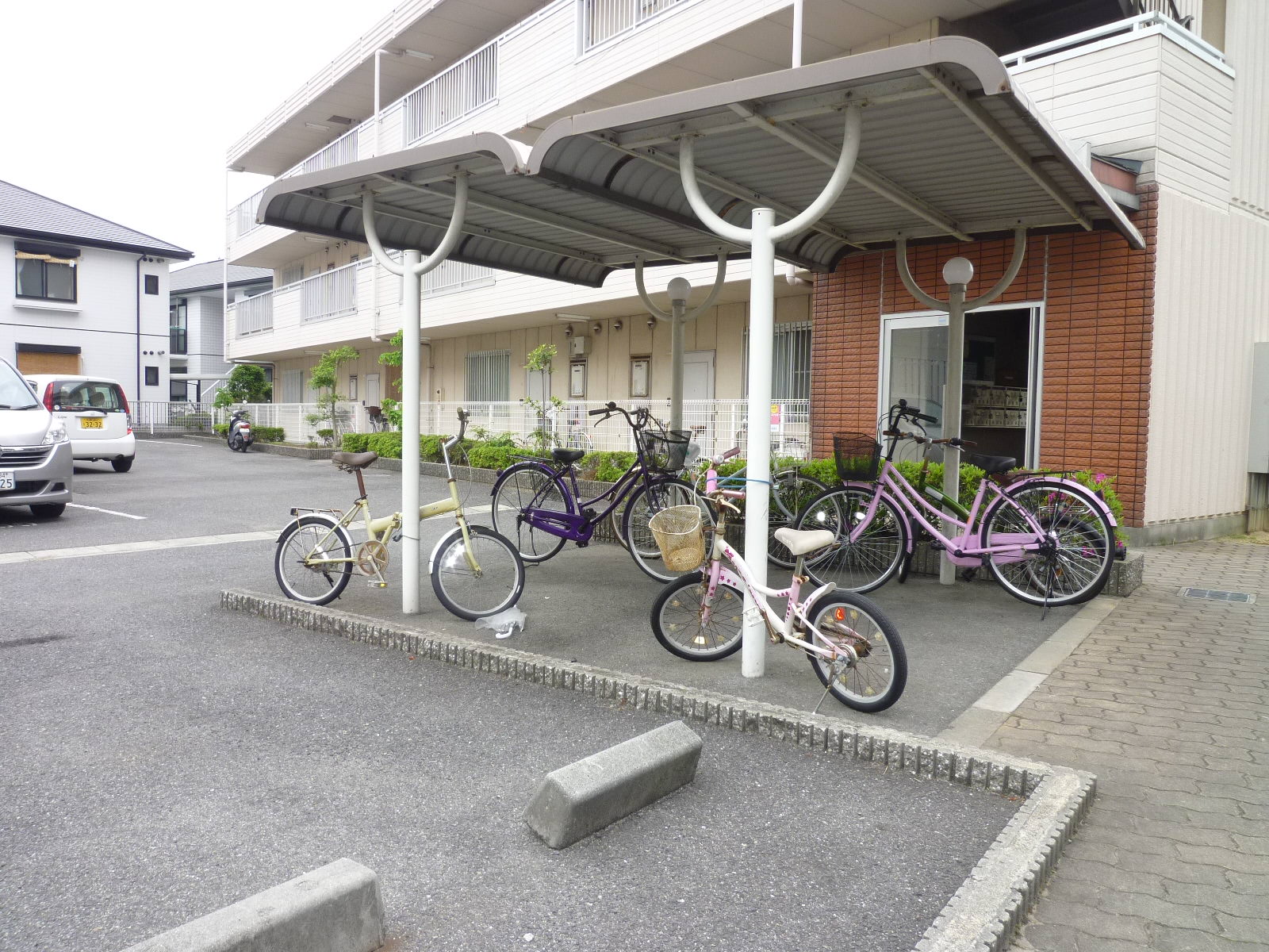 Other common areas. Bicycle-parking space