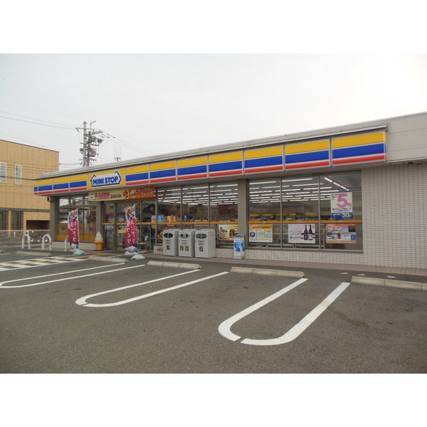 Convenience store. MINISTOP Yao Daejeon store up (convenience store) 363m