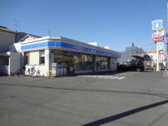 Convenience store. Lawson Yao Higashiyamamotoshin cho Sanchome store up to (convenience store) 540m