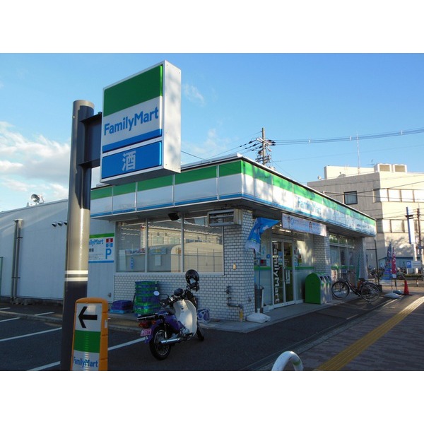 Convenience store. FamilyMart MYS Yaogikita store up (convenience store) 405m