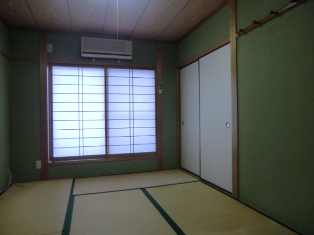 Other common areas. Japanese style room