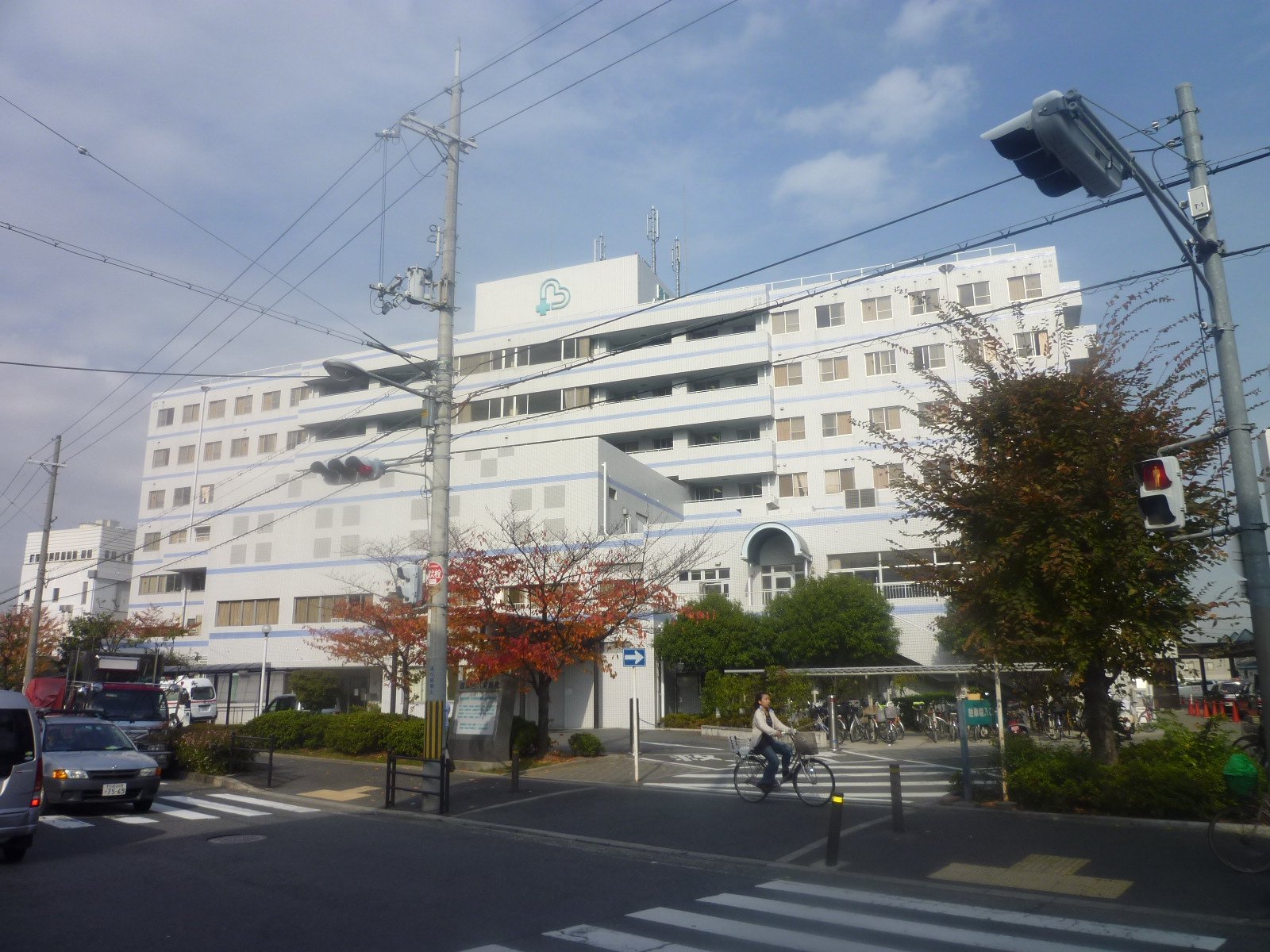 Hospital. Ishinkai physician Shinkai Yao General Hospital (Hospital) to 1200m