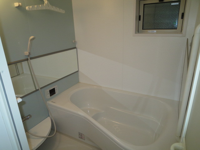 Bath. Add-fired function ・ With bathroom dryer