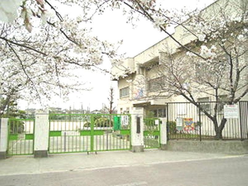 Primary school. 700m until Yamamoto elementary school