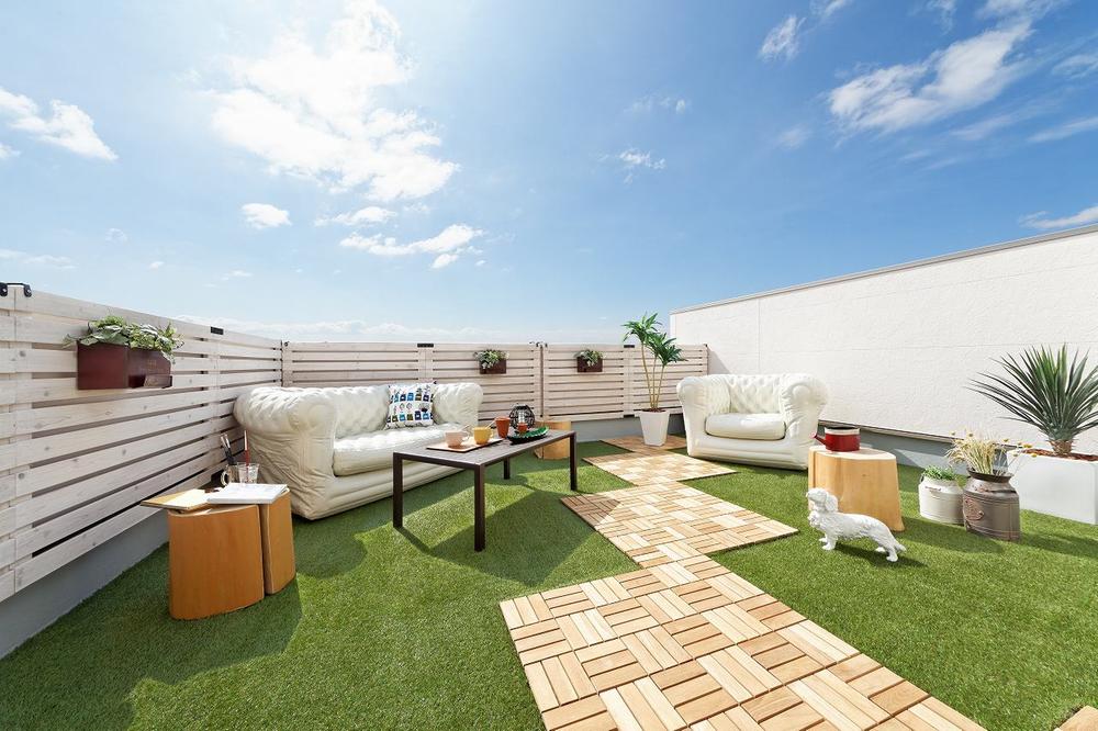 Relax as a second living room on the garden terrace of the "Plus One". Dog run, etc. It is also ideal for space to play with peace of mind along with the pet. 